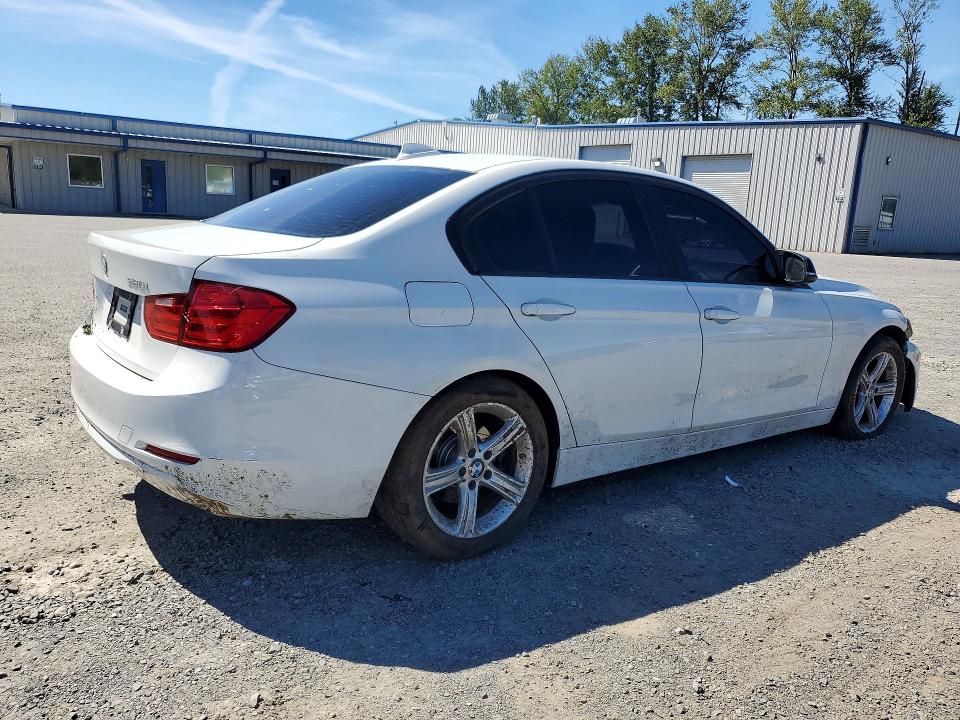 Продажа на аукционе авто 2015 Bmw 320, vin: WBA3B1C59FK138070, номер лота: 57055916