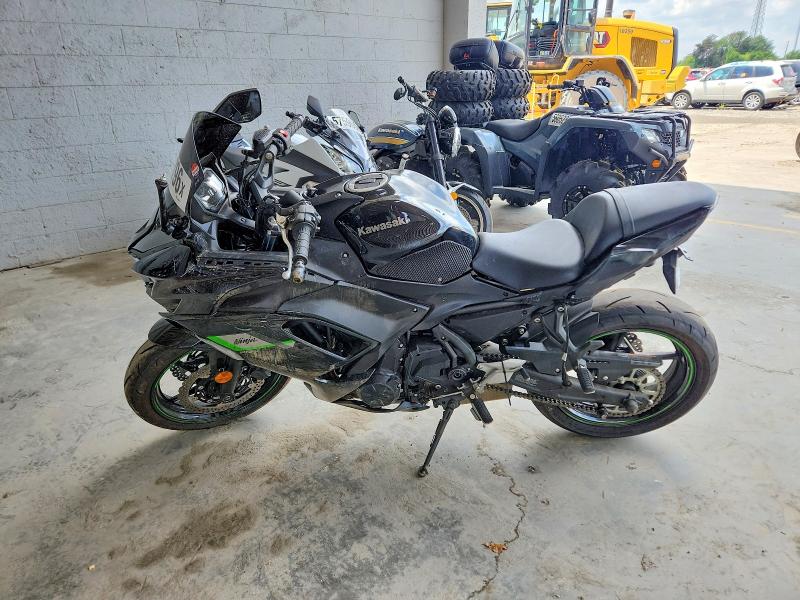 Продажа на аукционе авто 2025 Kawasaki Ex650, vin: ML5EXER11SDAG6572, номер лота: 58141796