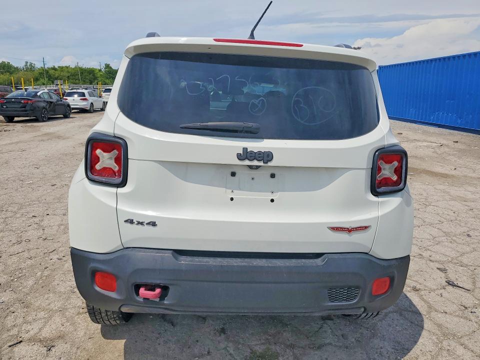 2015 Jeep Renegade მანქანა იყიდება აუქციონზე, vin: ZACCJBCTXFPB27563, აუქციონის ნომერი: 58605306
