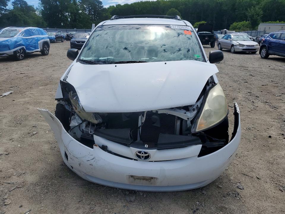 Продажа на аукционе авто 2010 Toyota Sienna, vin: 5TDKK4CC2AS303747, номер лота: 57189836