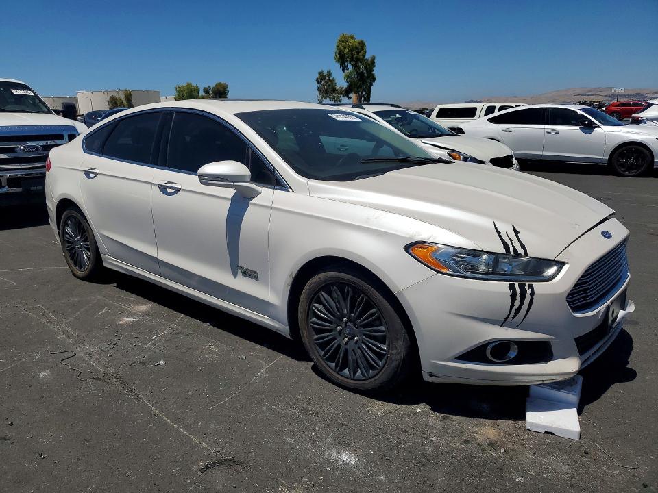 58114056 :رقم المزاد ، 3FA6P0PU0GR106690 vin ، 2016 Ford Fusion مزاد بيع