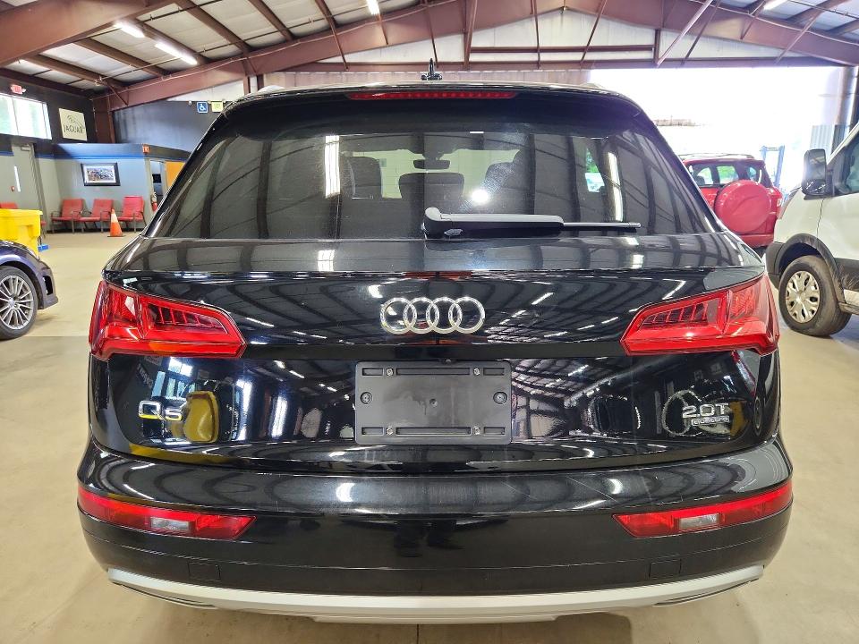 59085146 :رقم المزاد ، WA1ANAFY1J2133617 vin ، 2018 Audi Q5 مزاد بيع