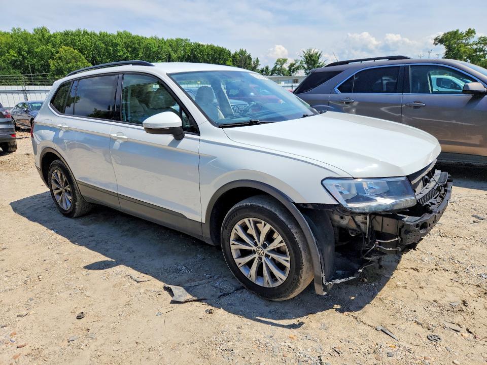 57932566 :رقم المزاد ، 3VV1B7AX0KM125553 vin ، 2019 Volkswagen Tiguan مزاد بيع