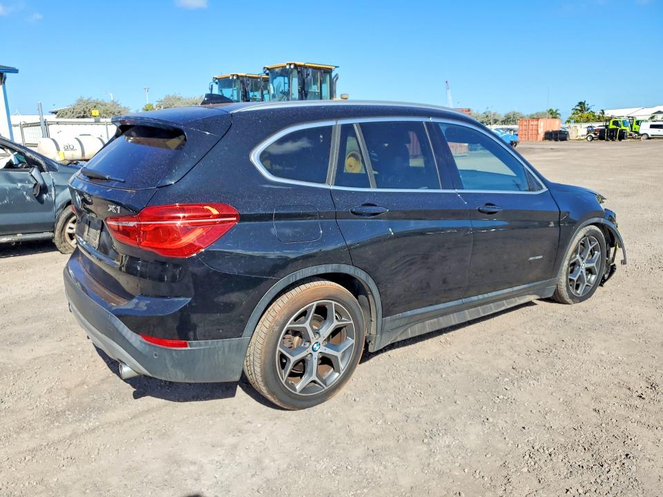 Aukcja sprzedaży 2017 Bmw X1, vin: WBXHT3C37H5F69319, numer aukcji: 57272386