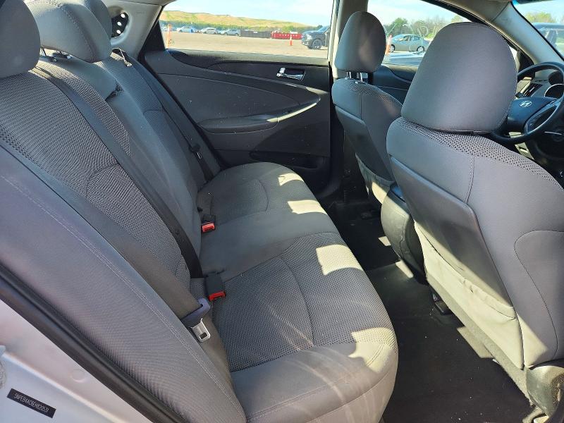 57562566 :رقم المزاد ، 5NPEB4AC6EH820531 vin ، 2014 Hyundai Sonata مزاد بيع
