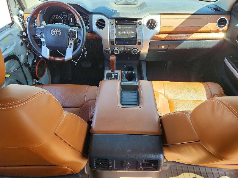 Продажа на аукционе авто 2018 Toyota Tundra, vin: 5TFAY5F12JX714098, номер лота: 54694186