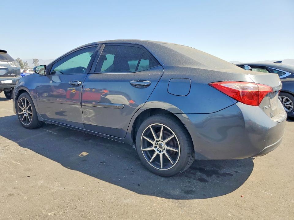 57080426 :رقم المزاد ، 5YFBURHE1HP622206 vin ، 2017 Toyt Corolla مزاد بيع