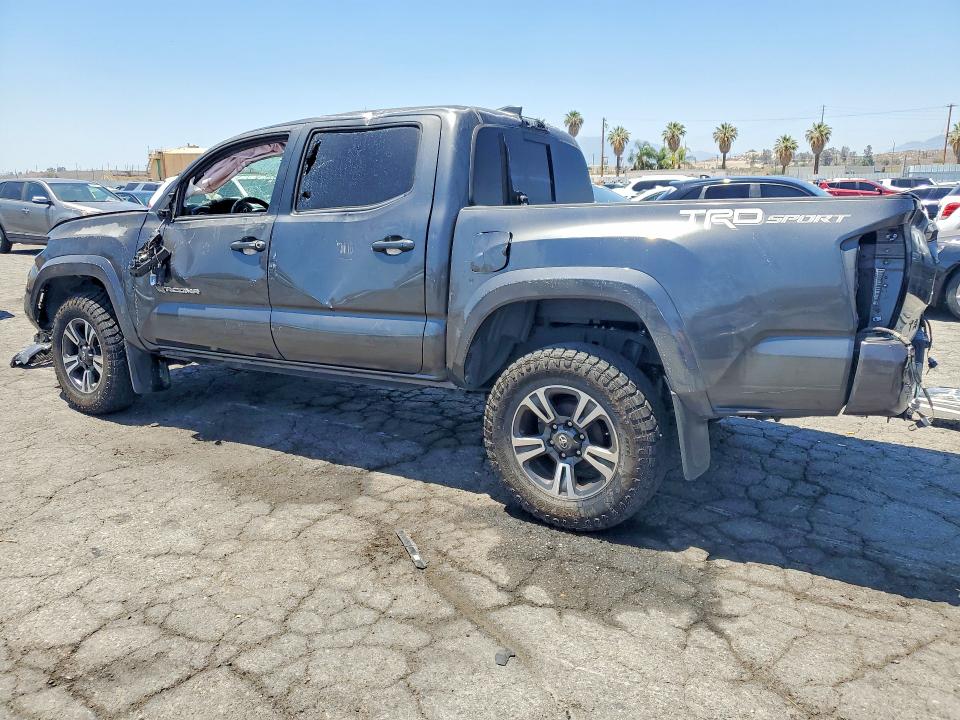 55190516 :رقم المزاد ، 3TMAZ5CN1HM051983 vin ، 2017 Toyota Tacoma مزاد بيع