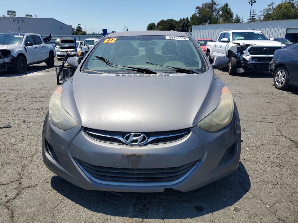 58121156 :رقم المزاد ، 5NPDH4AE4DH339753 vin ، 2013 Hyundai Elantra مزاد بيع
