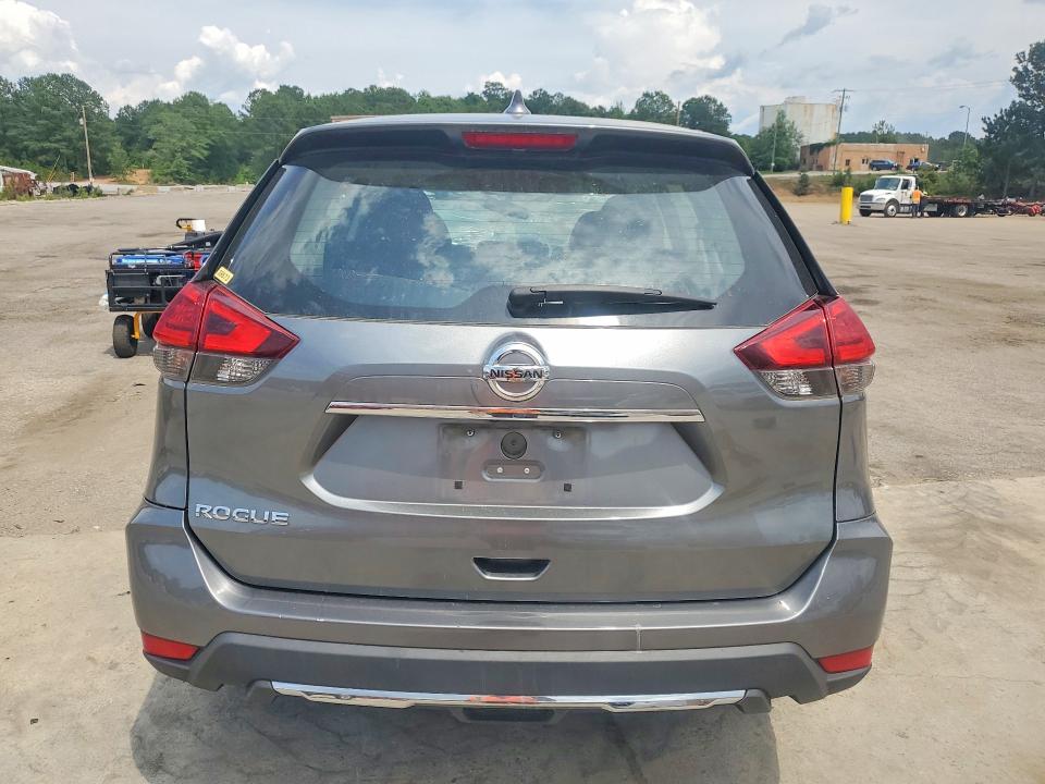 56625706 :رقم المزاد ، 5N1AT2MT0HC810732 vin ، 2017 Nissan Rogue مزاد بيع