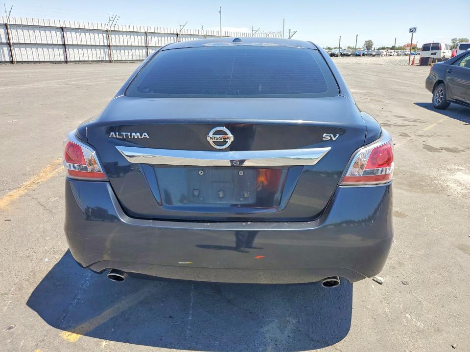 2015 Nissan Altima მანქანა იყიდება აუქციონზე, vin: 1N4AL3AP3FC205284, აუქციონის ნომერი: 55472106