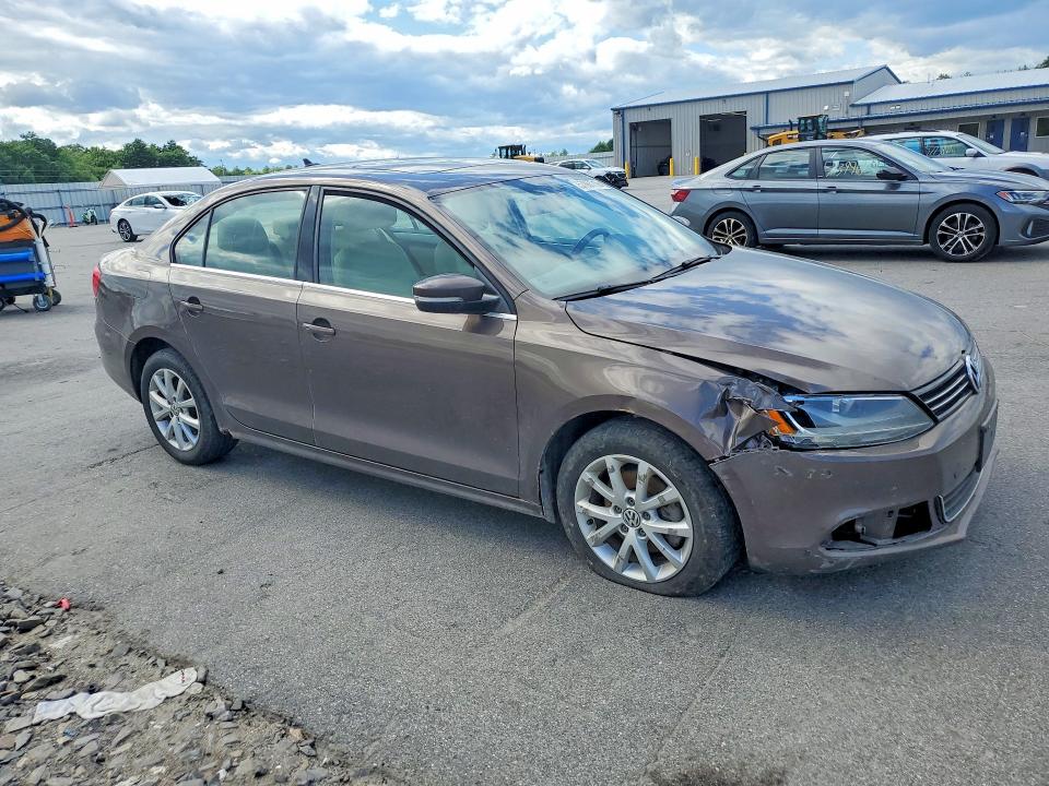 2014 Volkswagen Jetta მანქანა იყიდება აუქციონზე, vin: 3VWB17AJ9EM357765, აუქციონის ნომერი: 57867716