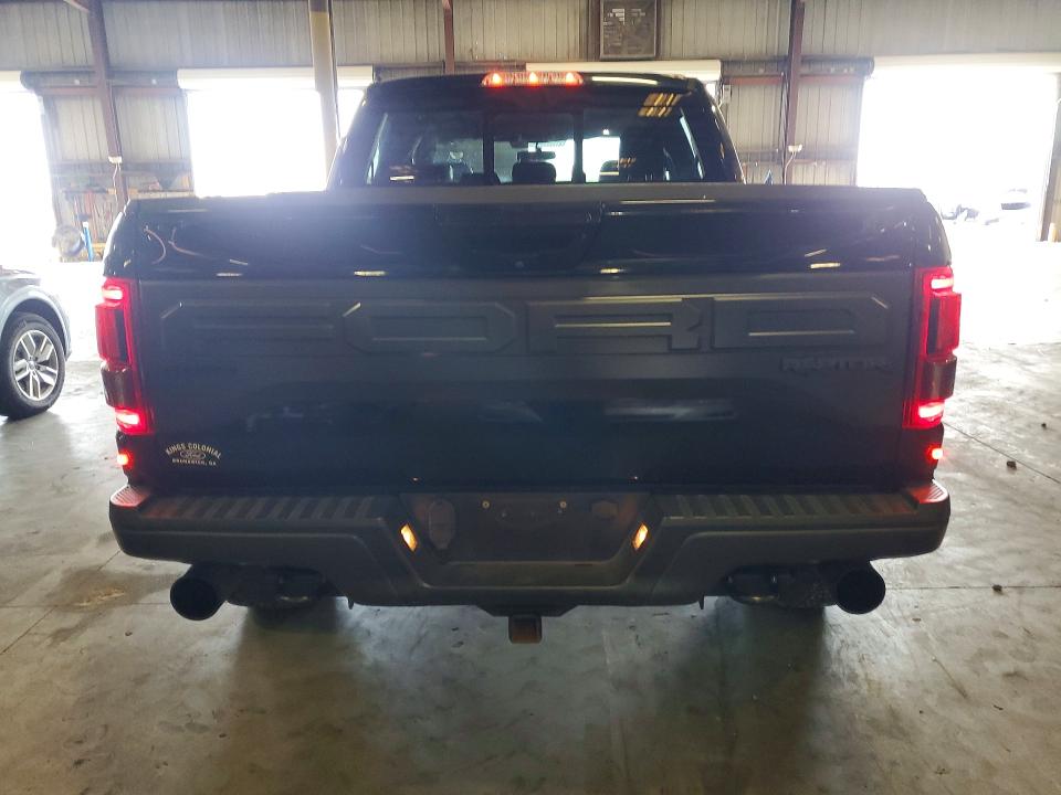 55372816 :رقم المزاد ، 1FTFW1RG9JFB81015 vin ، 2018 Ford F150 مزاد بيع