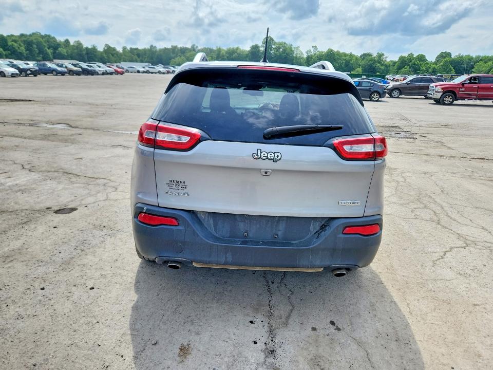 55898456 :رقم المزاد ، 1C4PJMCS3EW265290 vin ، 2014 Jeep Cherokee مزاد بيع