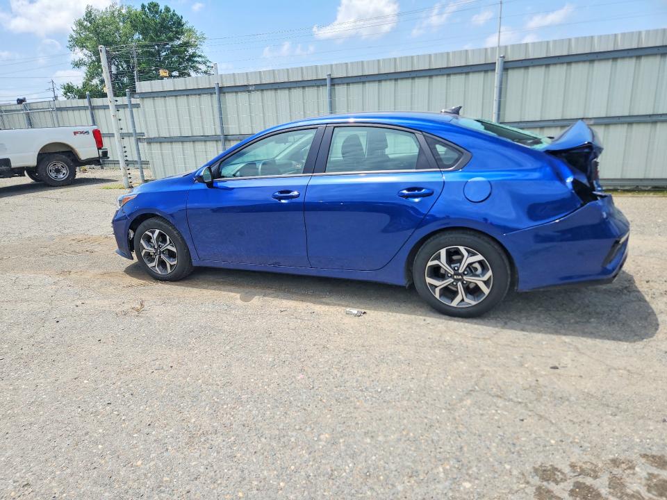 2021 Kia Forte მანქანა იყიდება აუქციონზე, vin: 3KPF24AD7ME414273, აუქციონის ნომერი: 58031886