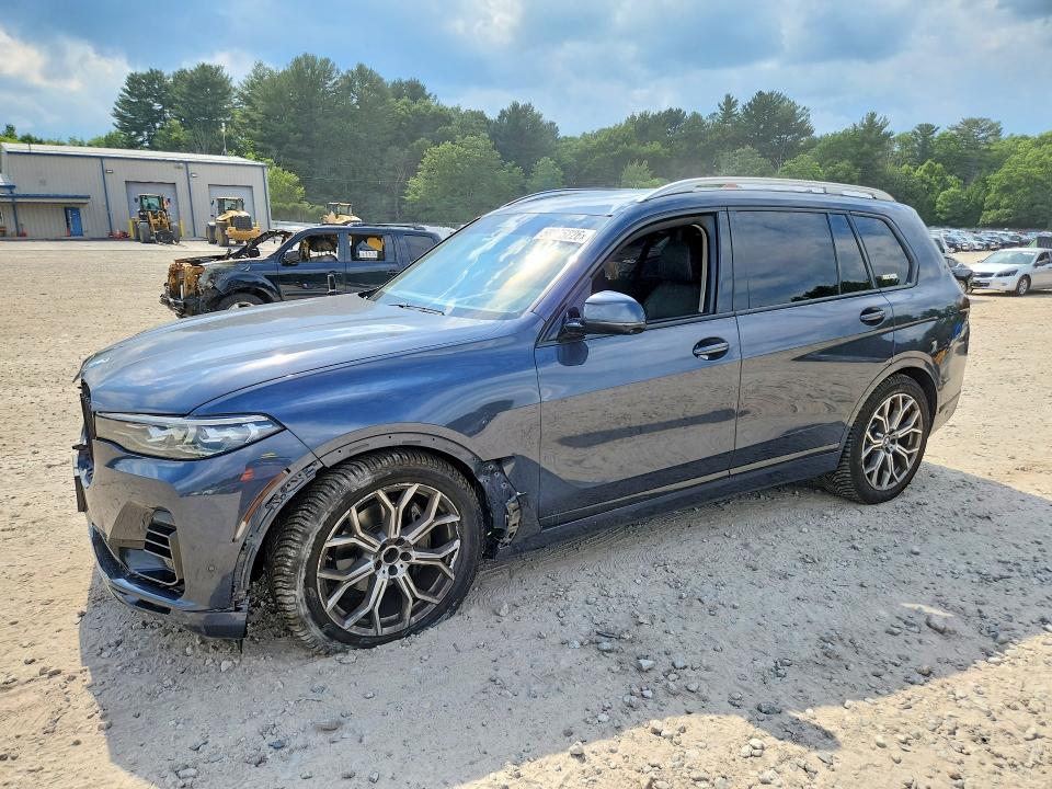 58825226 :رقم المزاد ، 5UXCW2C0XM9E68517 vin ، 2021 Bmw X7 مزاد بيع