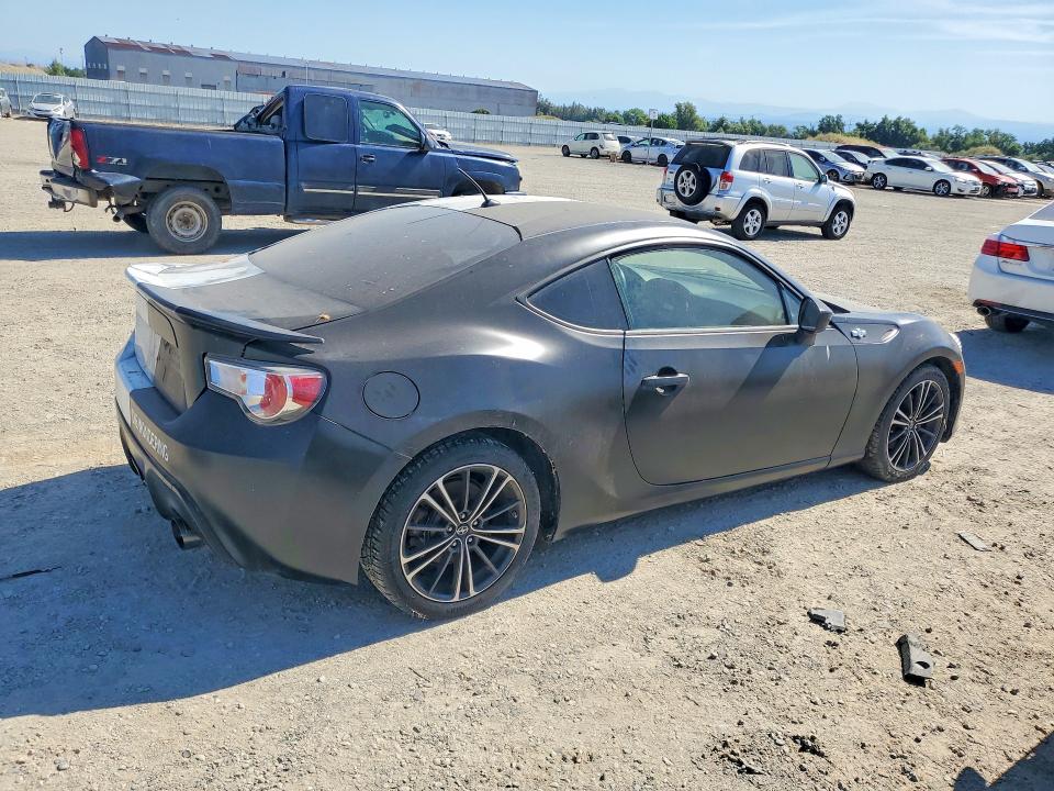 57351806 :رقم المزاد ، JF1ZNAA1XD2710836 vin ، 2013 Scion Fr-s مزاد بيع