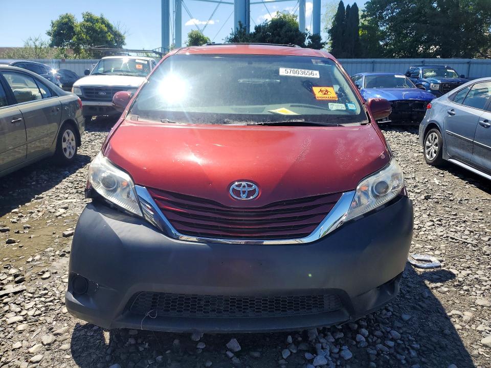 Aukcja sprzedaży 2017 Toyota Sienna, vin: 5TDKZ3DC3HS772408, numer aukcji: 57003656