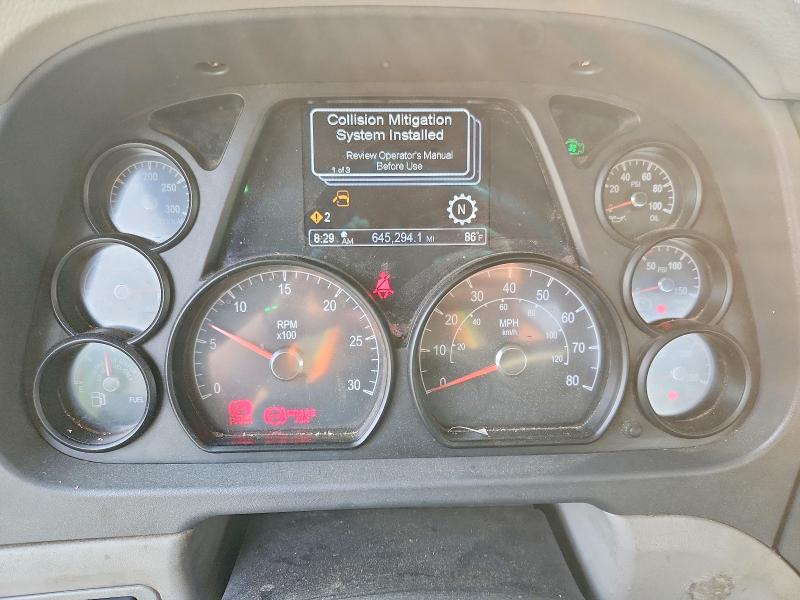 57902676 :رقم المزاد ، 1XPBA48X2JD478315 vin ، 2018 Peterbilt 579 مزاد بيع