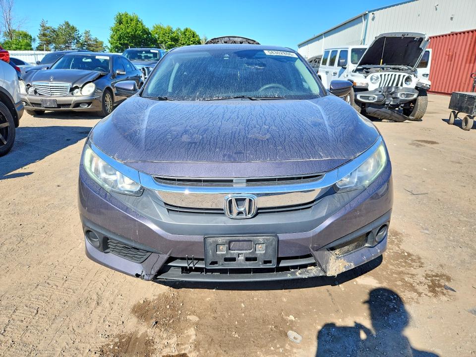 58302806 :رقم المزاد ، 2HGFC2F83JH023202 vin ، 2018 Honda Civic مزاد بيع
