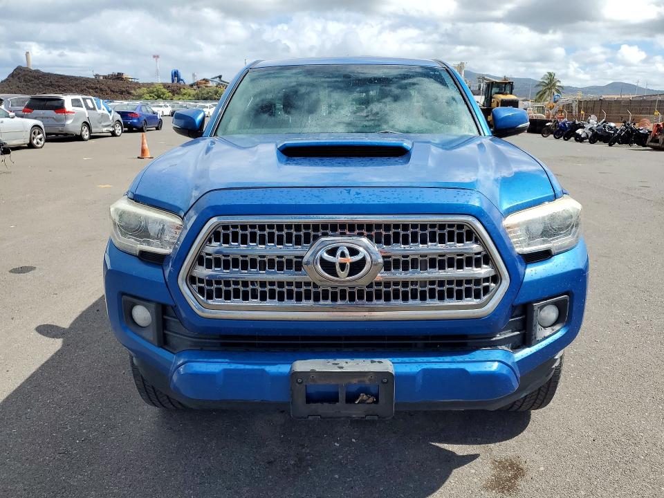 2016 Toyota Tacoma მანქანა იყიდება აუქციონზე, vin: 5TFRZ5CN3GX007401, აუქციონის ნომერი: 57026516