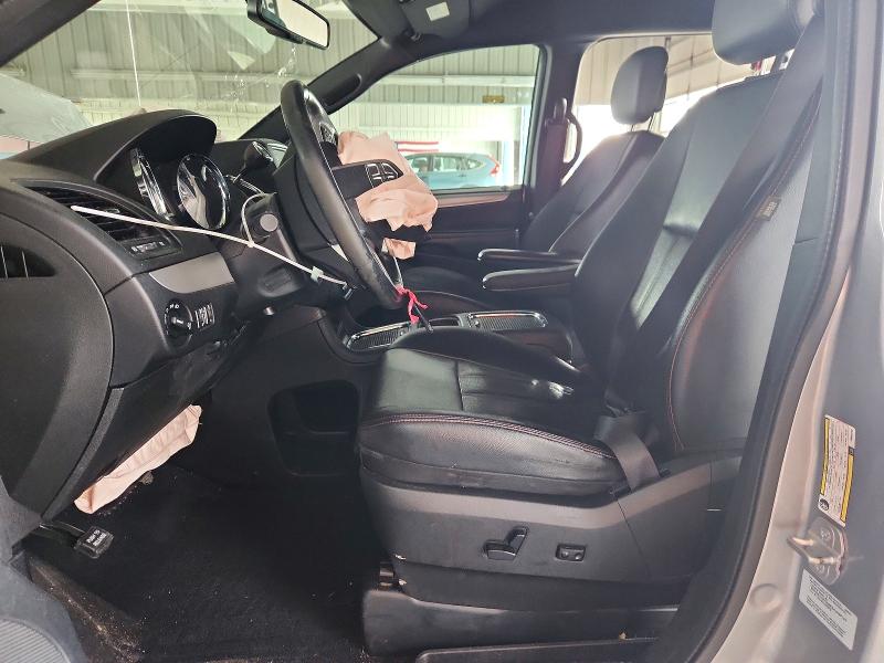 59001176 :رقم المزاد ، 2C4RDGEG1FR683755 vin ، 2015 Dodge Grand Caravan مزاد بيع