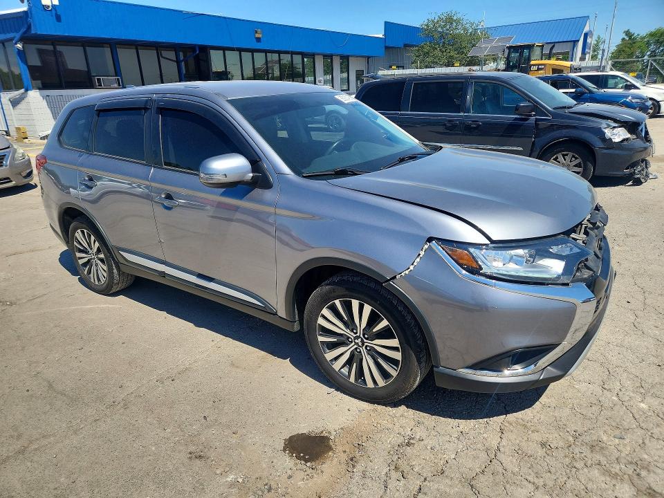 Продажа на аукционе авто 2019 Mitsubishi Outlander, vin: JA4AZ3A33KZ041381, номер лота: 56030486