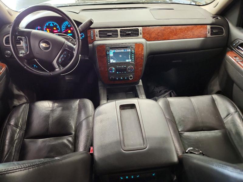 2010 Chevrolet Suburban მანქანა იყიდება აუქციონზე, vin: 1GNUKJE3XAR200490, აუქციონის ნომერი: 55280046