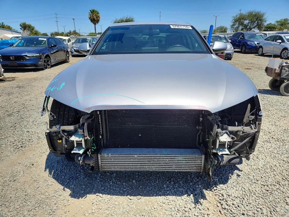 Продажа на аукционе авто 2016 Audi A6, vin: WAUGFAFC8GN075902, номер лота: 57950706