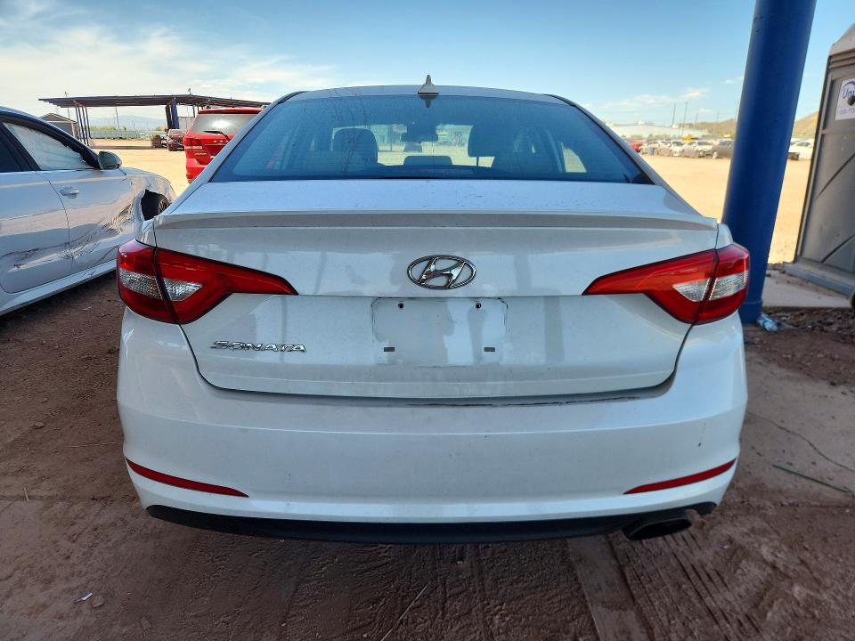 56084336 :رقم المزاد ، 5NPE24AF6FH211497 vin ، 2015 Hyundai Sonata مزاد بيع