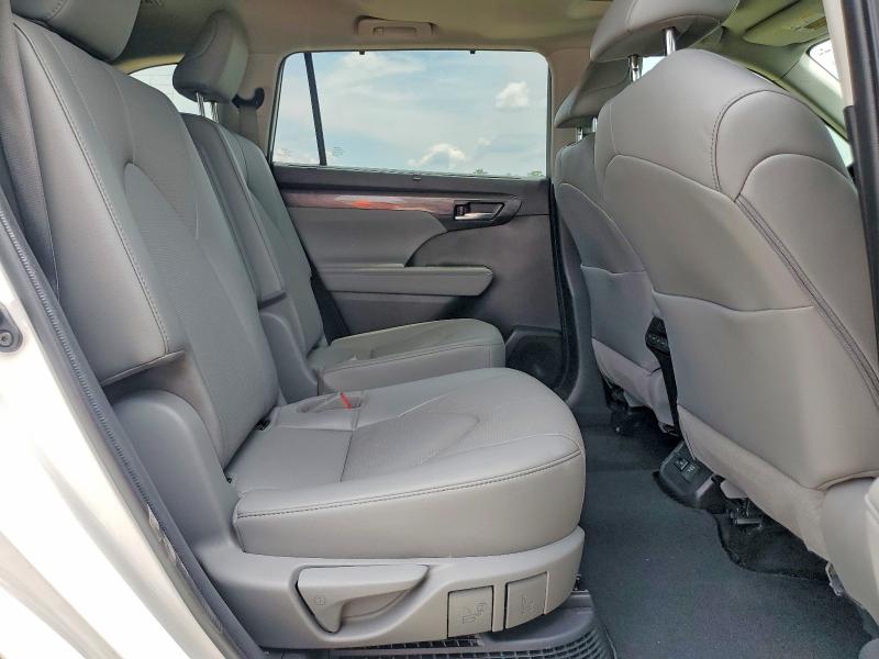 Aukcja sprzedaży 2022 Toyota Highlander Hybrid, vin: 5TDXBRCH3NS077433, numer aukcji: 56457516