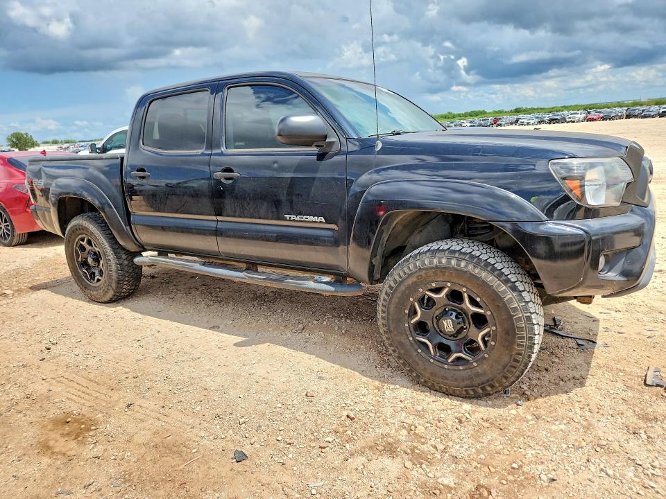 Продаж на аукціоні авто 2015 Toyota Tacoma, vin: 5TFLU4ENXFX121535, номер лоту: 56232036