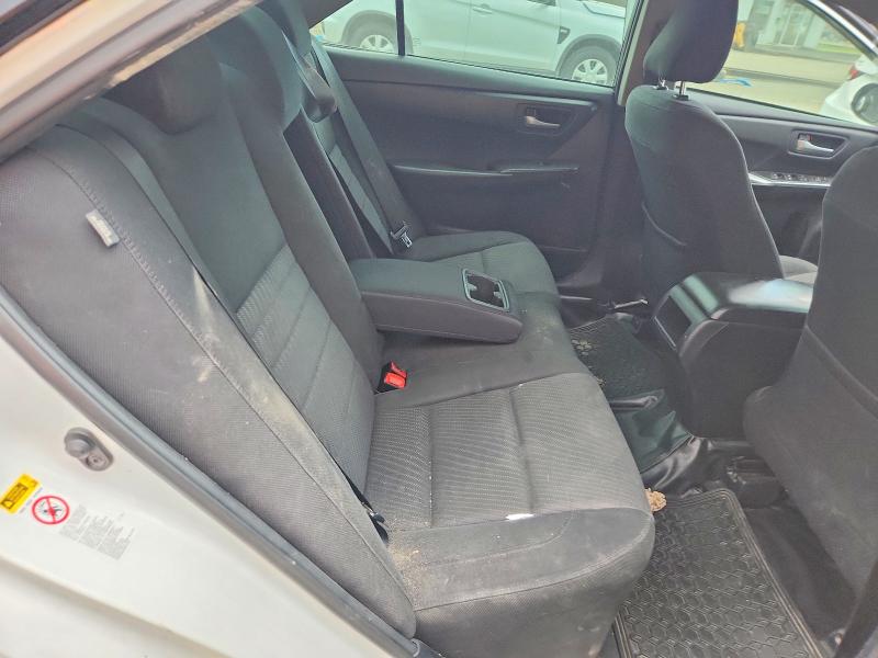 57639506 :رقم المزاد ، 4T1BF1FK4GU588554 vin ، 2016 Toyota Camry مزاد بيع