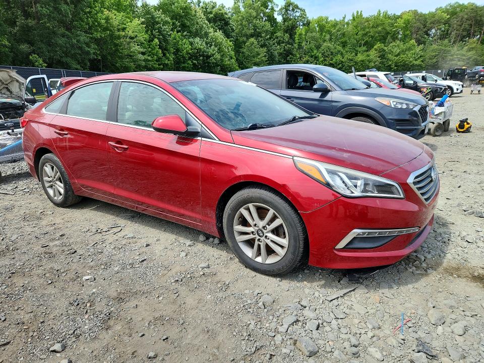 2015 Hyundai Sonata მანქანა იყიდება აუქციონზე, vin: 5NPE24AFXFH033335, აუქციონის ნომერი: 56767136