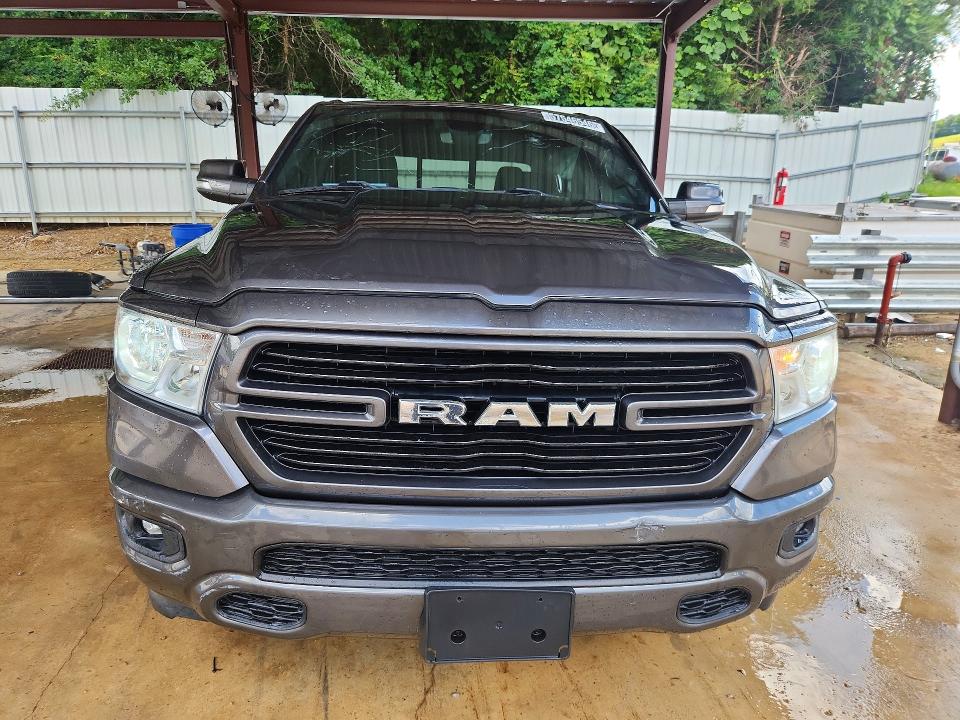57546546 :رقم المزاد ، 1C6RREFT2KN884614 vin ، 2019 Ram 1500 مزاد بيع