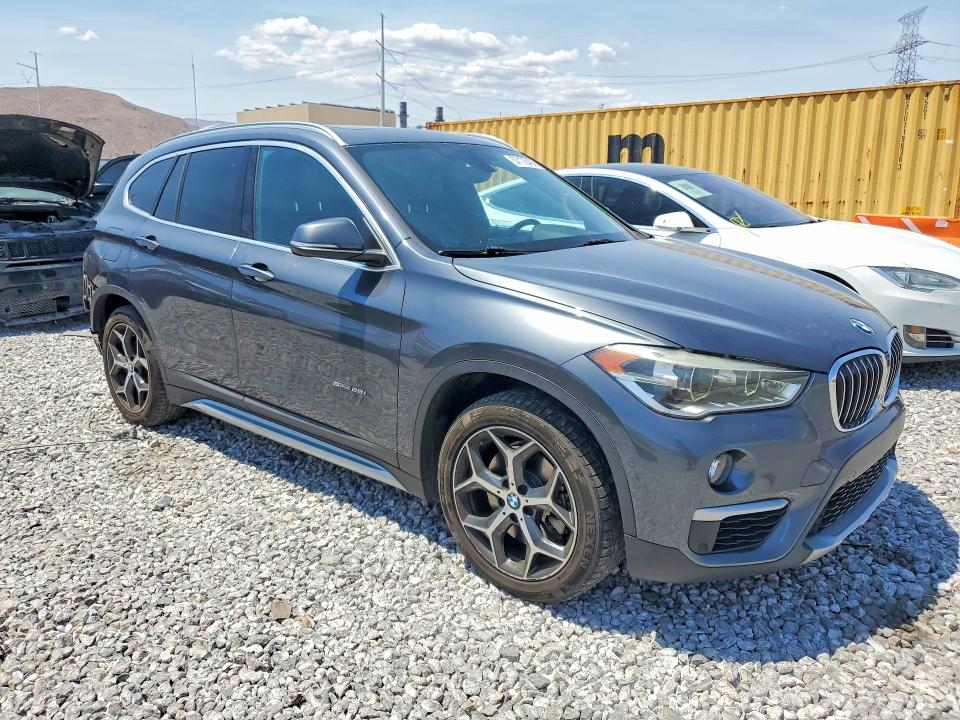 57176436 :رقم المزاد ، WBXHU7C39H5H33349 vin ، 2017 Bmw X1 مزاد بيع