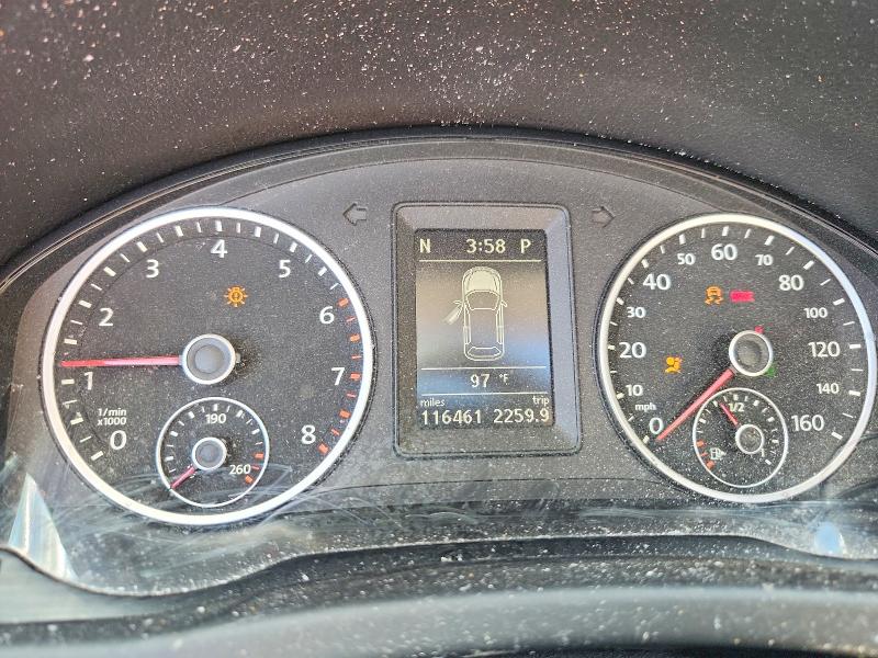 2011 Volkswagen Tiguan მანქანა იყიდება აუქციონზე, vin: WVGBV7AX3BW521837, აუქციონის ნომერი: 58353446