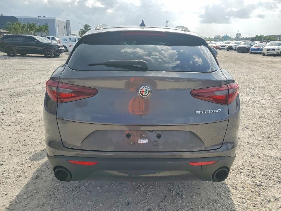 Продаж на аукціоні авто 2023 Alfa Romeo Stelvio, vin: ZASPAJAN3P7D59704, номер лоту: 55387846