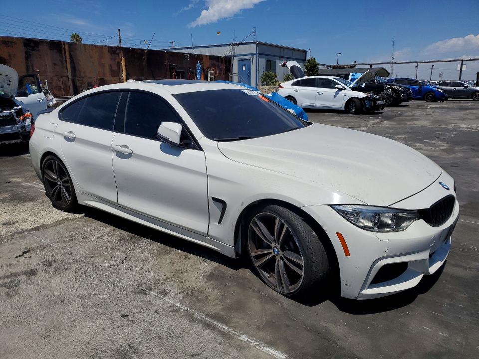 58512126 :رقم المزاد ، WBA4B1C54FG241601 vin ، 2015 Bmw 435 مزاد بيع