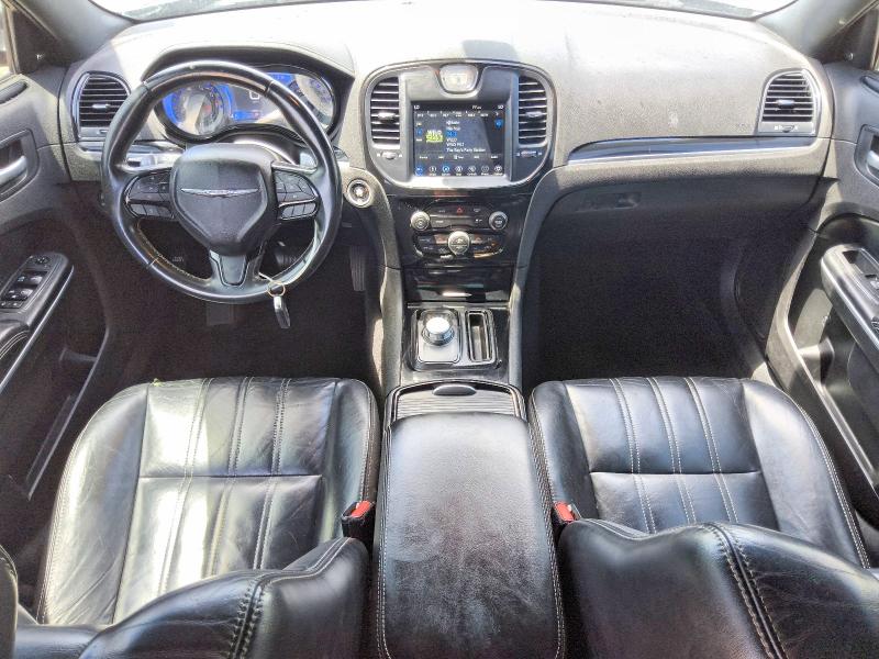 56975456 :رقم المزاد ، 2C3CCABG1KH654206 vin ، 2019 Chrysler 300 مزاد بيع