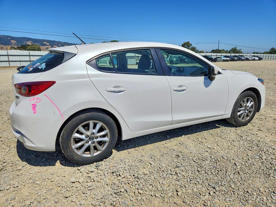 Продажа на аукционе авто 2018 Mazda 3, vin: 3MZBN1K75JM226024, номер лота: 56108616
