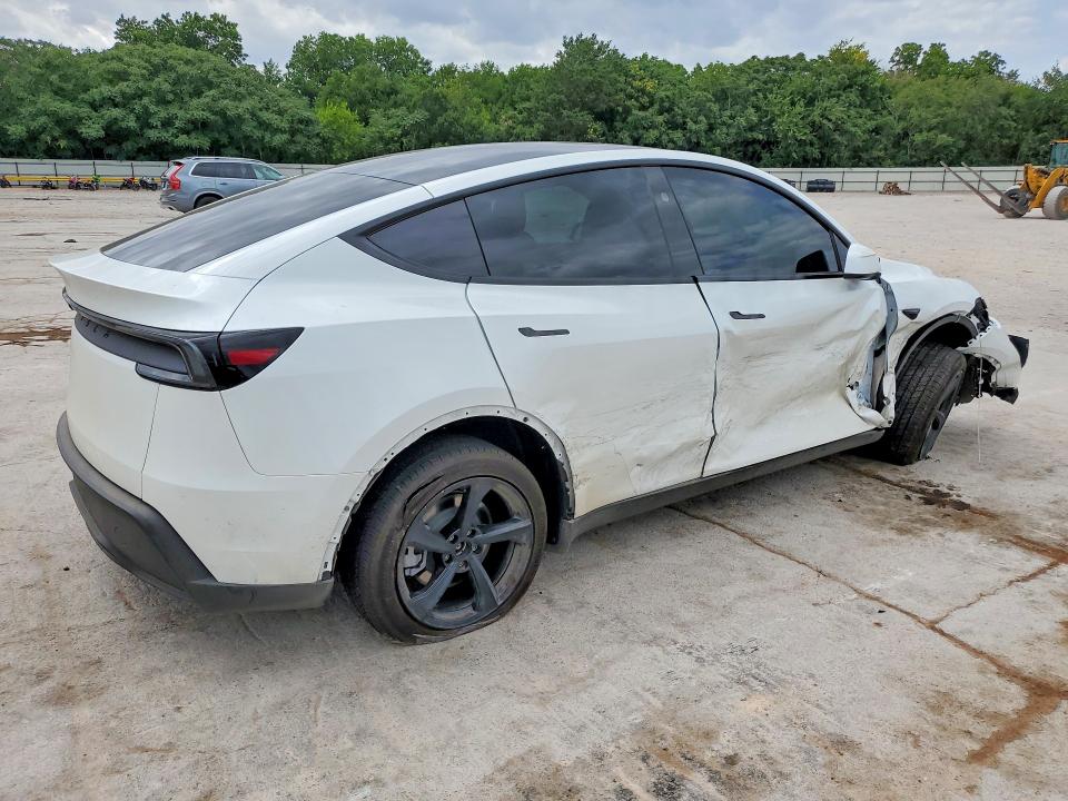 57173876 :رقم المزاد ، 7SAYGDED3TF529663 vin ، 2026 Tesla Model Y مزاد بيع
