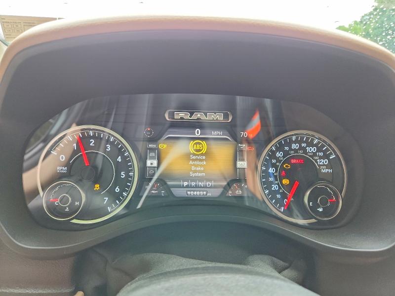 55828586 :رقم المزاد ، 1C6SRFFT8KN626508 vin ، 2019 Ram 1500 مزاد بيع
