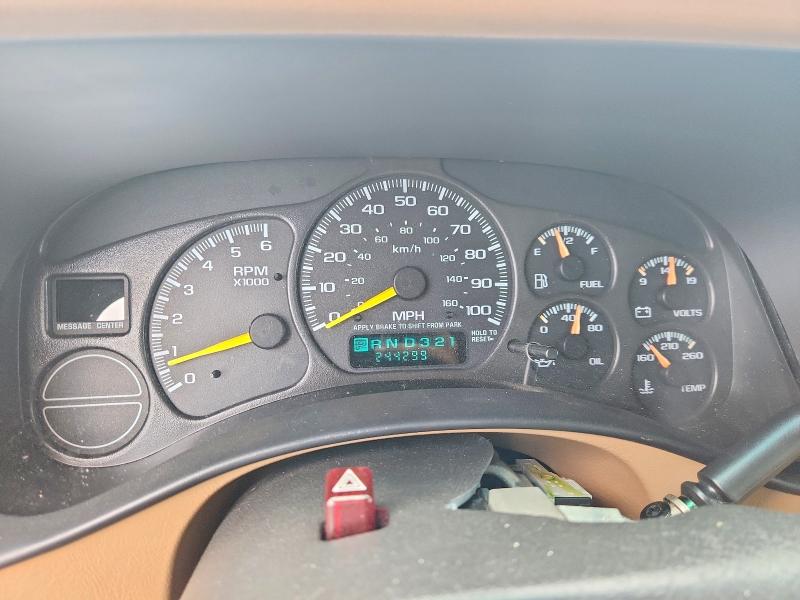 2000 Chevrolet Silverado მანქანა იყიდება აუქციონზე, vin: 2GCEC19T2Y1378109, აუქციონის ნომერი: 58222026