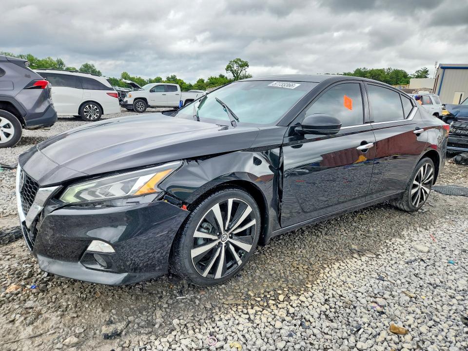 57733366 :رقم المزاد ، 1N4BL4FW6NN415519 vin ، 2022 Nissan Altima مزاد بيع