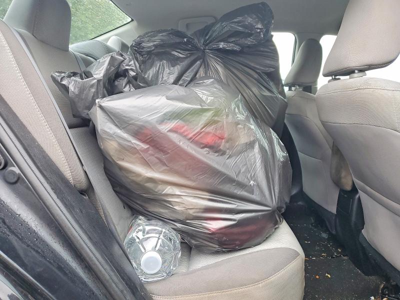 56433856 :رقم المزاد ، 5YFBURHE1HP641645 vin ، 2017 Toyota Corolla مزاد بيع