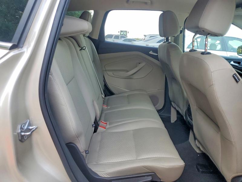 2017 Ford Escape მანქანა იყიდება აუქციონზე, vin: 1FMCU0GD0HUD04620, აუქციონის ნომერი: 58920326