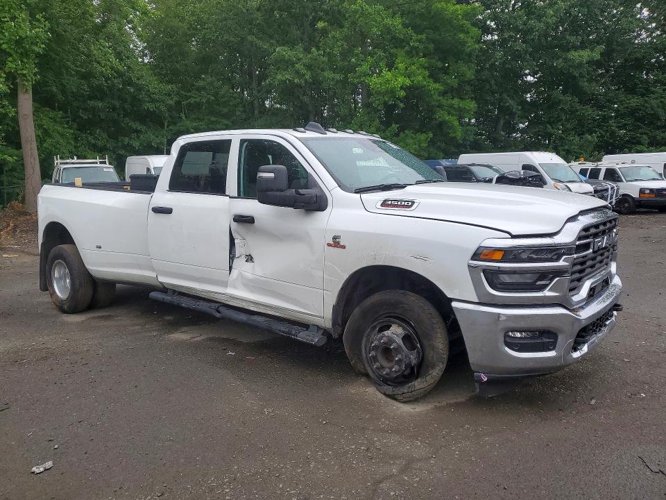 57222916 :رقم المزاد ، 3C63RRGL3TG184171 vin ، 2026 Ram 3500 مزاد بيع