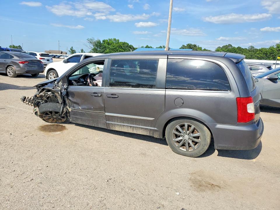 55572606 :رقم المزاد ، 2C4RC1HG0FR574330 vin ، 2015 Chrysler Town & Country مزاد بيع