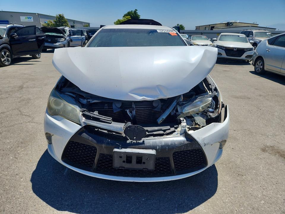 Aukcja sprzedaży 2015 Toyota Camry, vin: 4T1BF1FK8FU076679, numer aukcji: 57514356